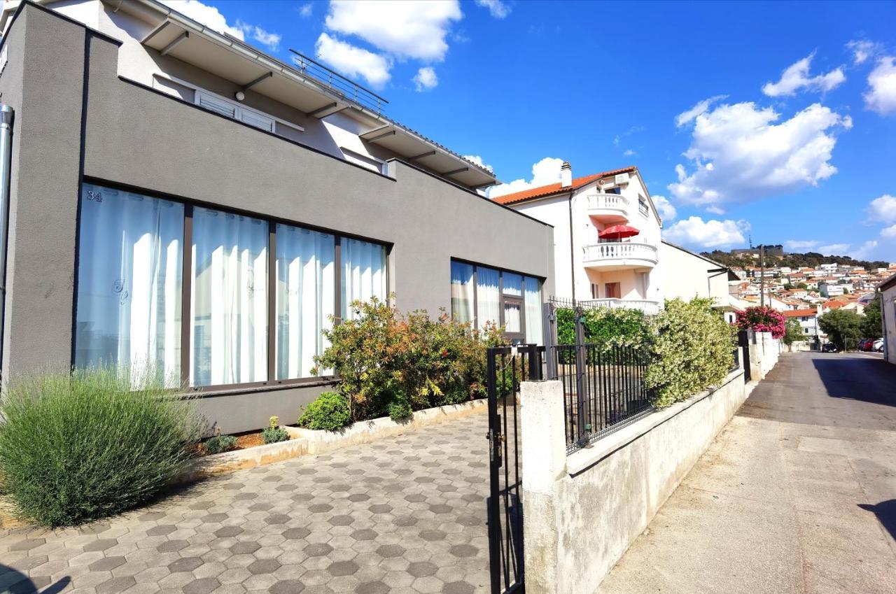 Apartments Ella شيبينيك المظهر الخارجي الصورة