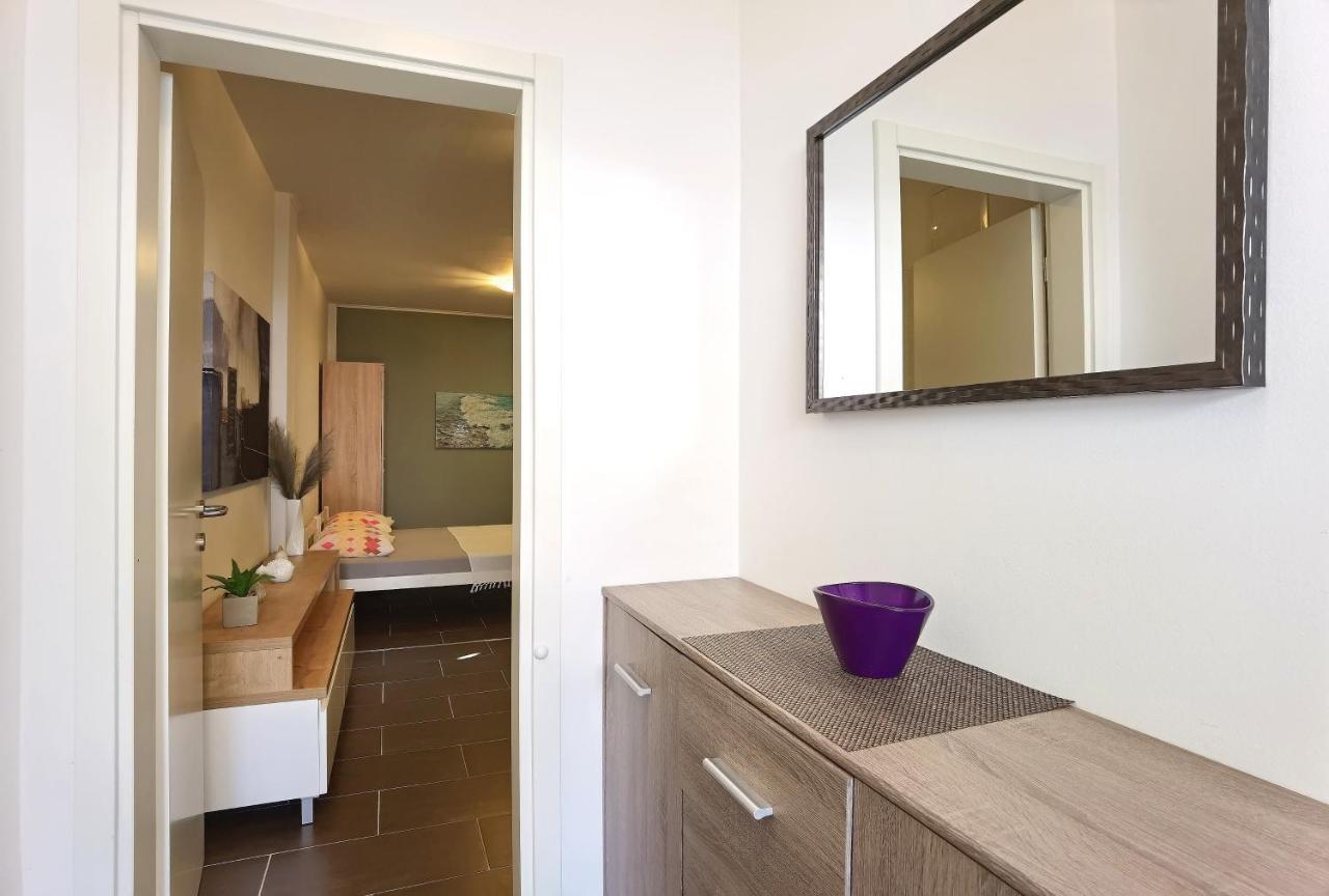 Apartments Ella شيبينيك المظهر الخارجي الصورة