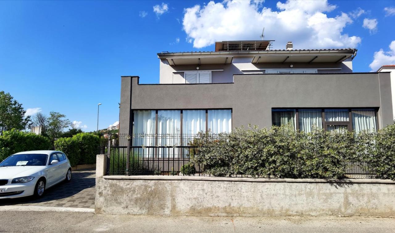 Apartments Ella شيبينيك المظهر الخارجي الصورة