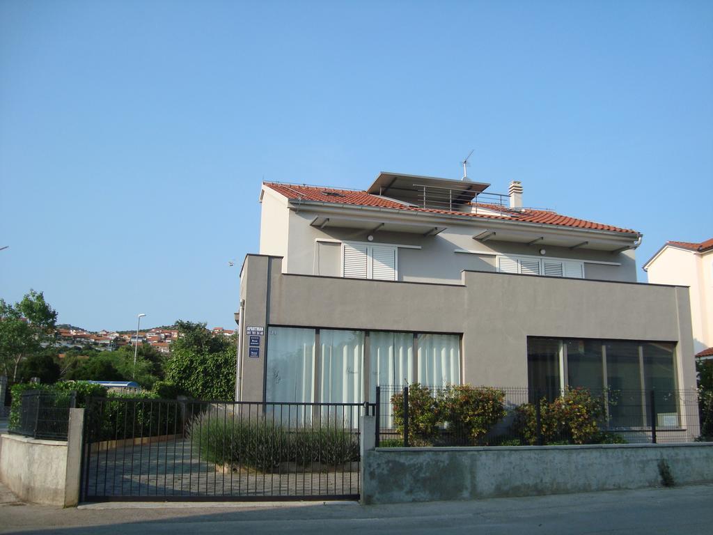Apartments Ella شيبينيك المظهر الخارجي الصورة